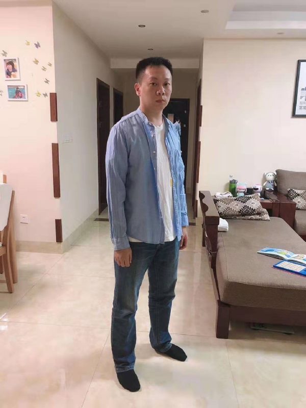 以勒的第一张照片--安溪相亲网