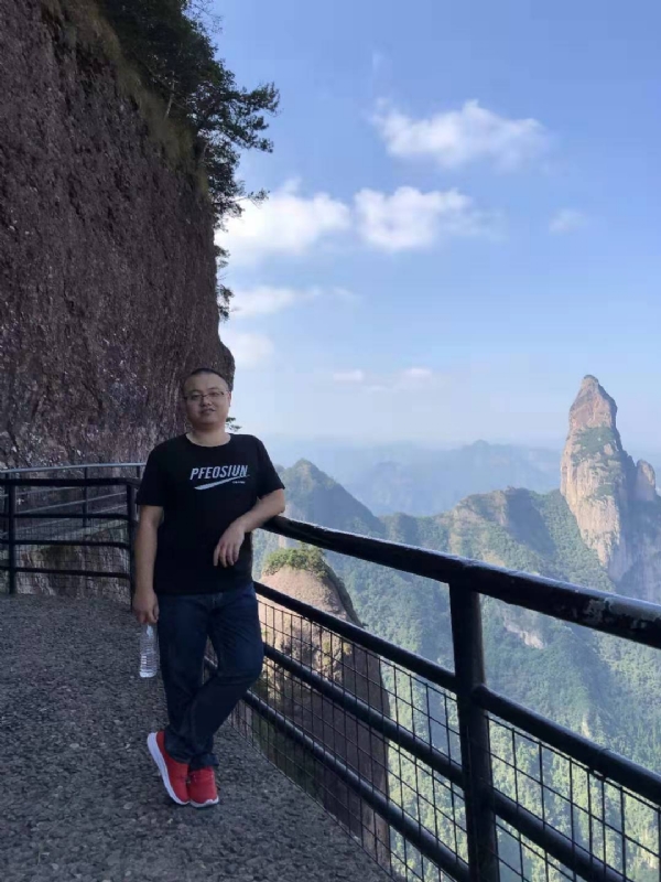 不杵于物的第一张照片--安溪相亲网