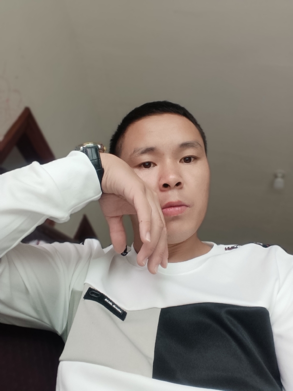 冷漠的第一张照片--安溪相亲网