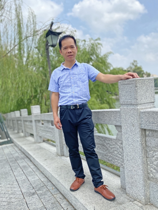 奇峰向阳的第一张照片--安溪相亲网