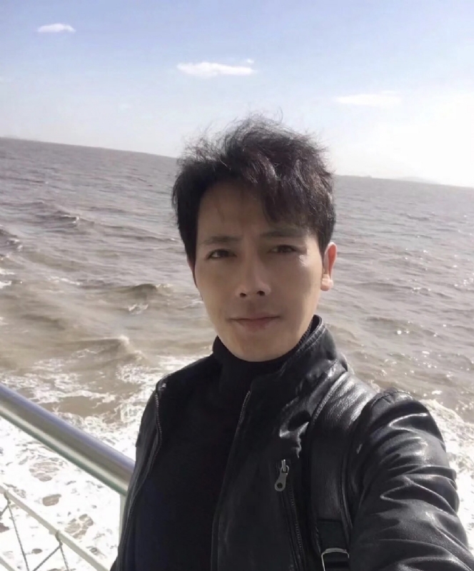 疯狂的小鱼的第一张照片--安溪相亲网