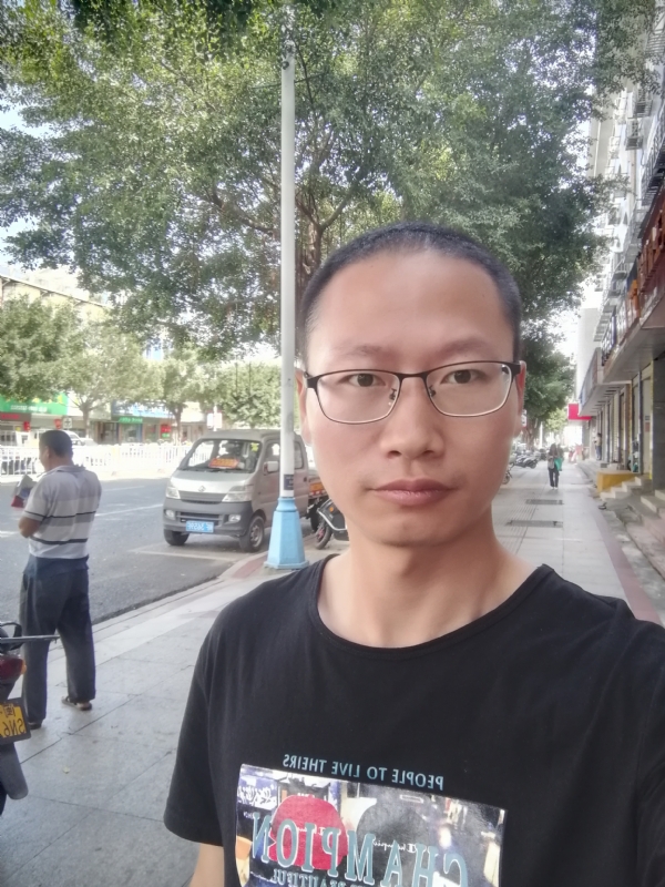 老虎的第一张照片--安溪相亲网