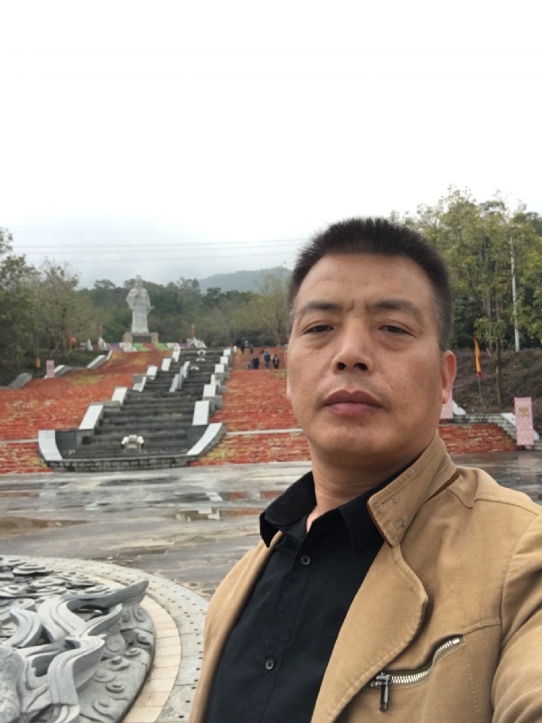 开心的松鼠的第一张照片--安溪相亲网