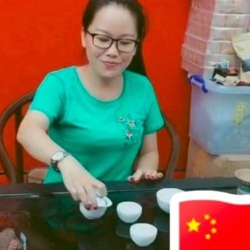 妖娆的第一张照片--安溪相亲网