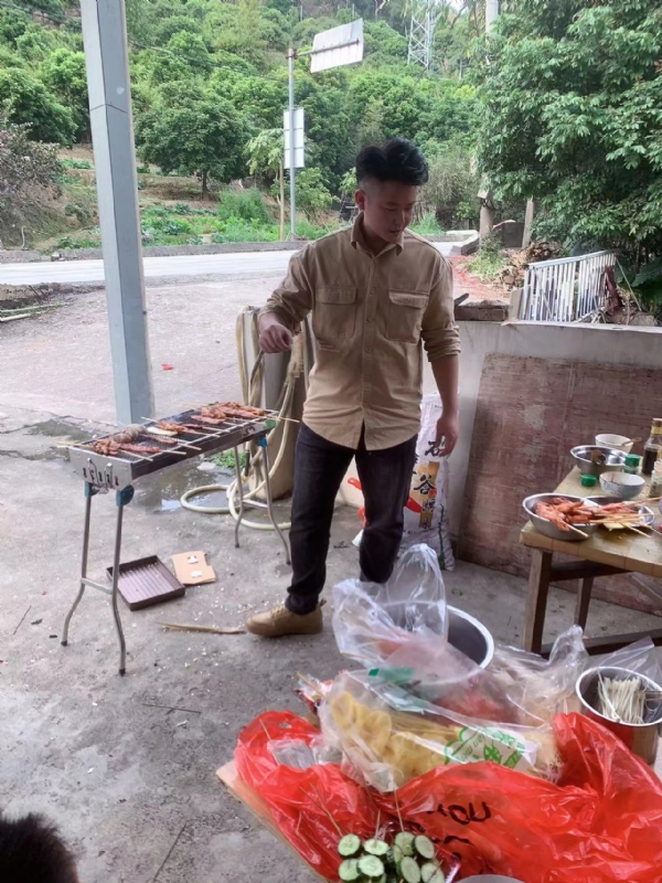 你黑我哟的第一张照片--安溪相亲网