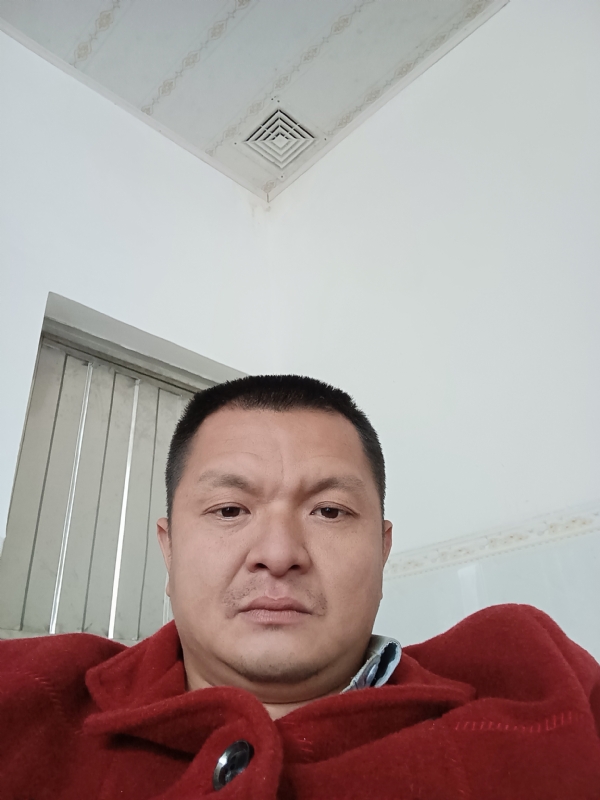兰成龙的第一张照片--安溪相亲网