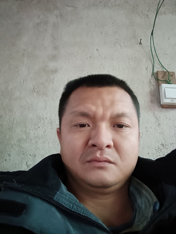兰成龙的第二张照片--安溪相亲网